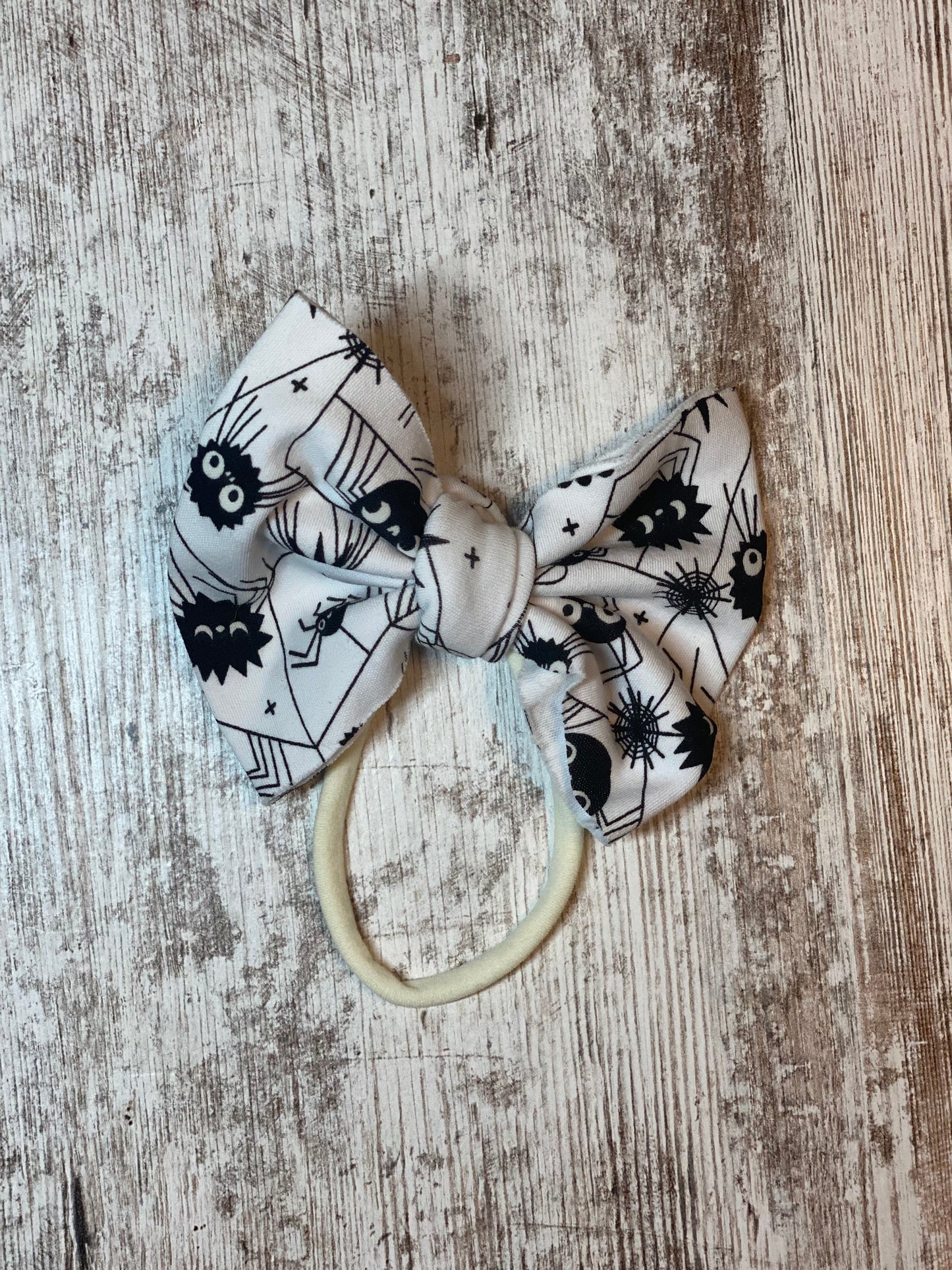 Glow n Dark Spider Baby Bow